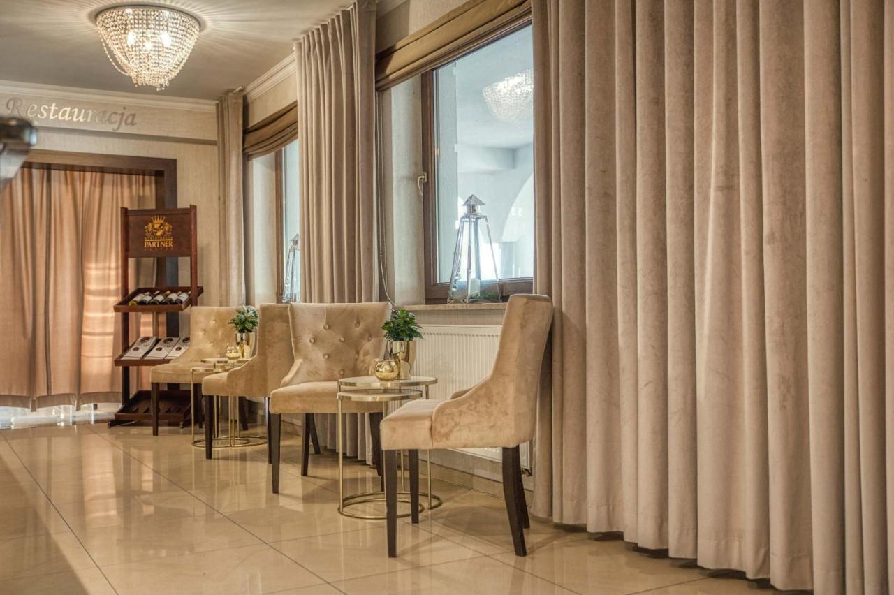 Hotel & Spa Bialy Dom Пшишовице Экстерьер фото