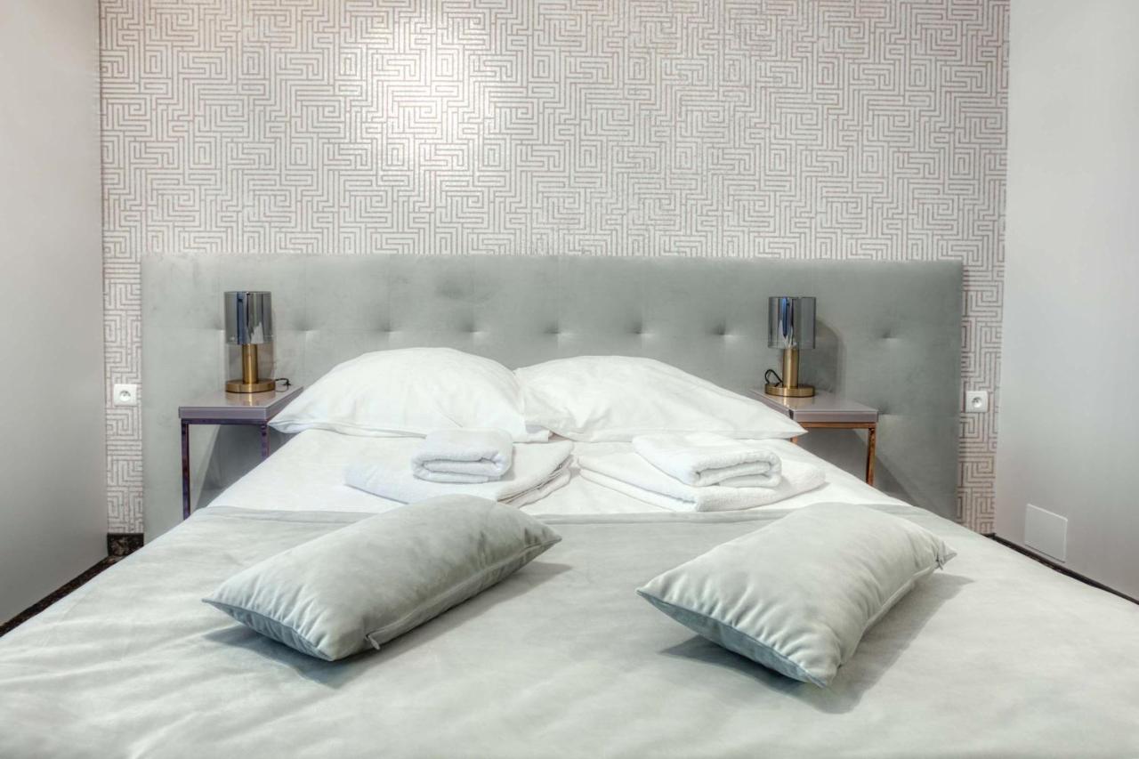 Hotel & Spa Bialy Dom Пшишовице Экстерьер фото