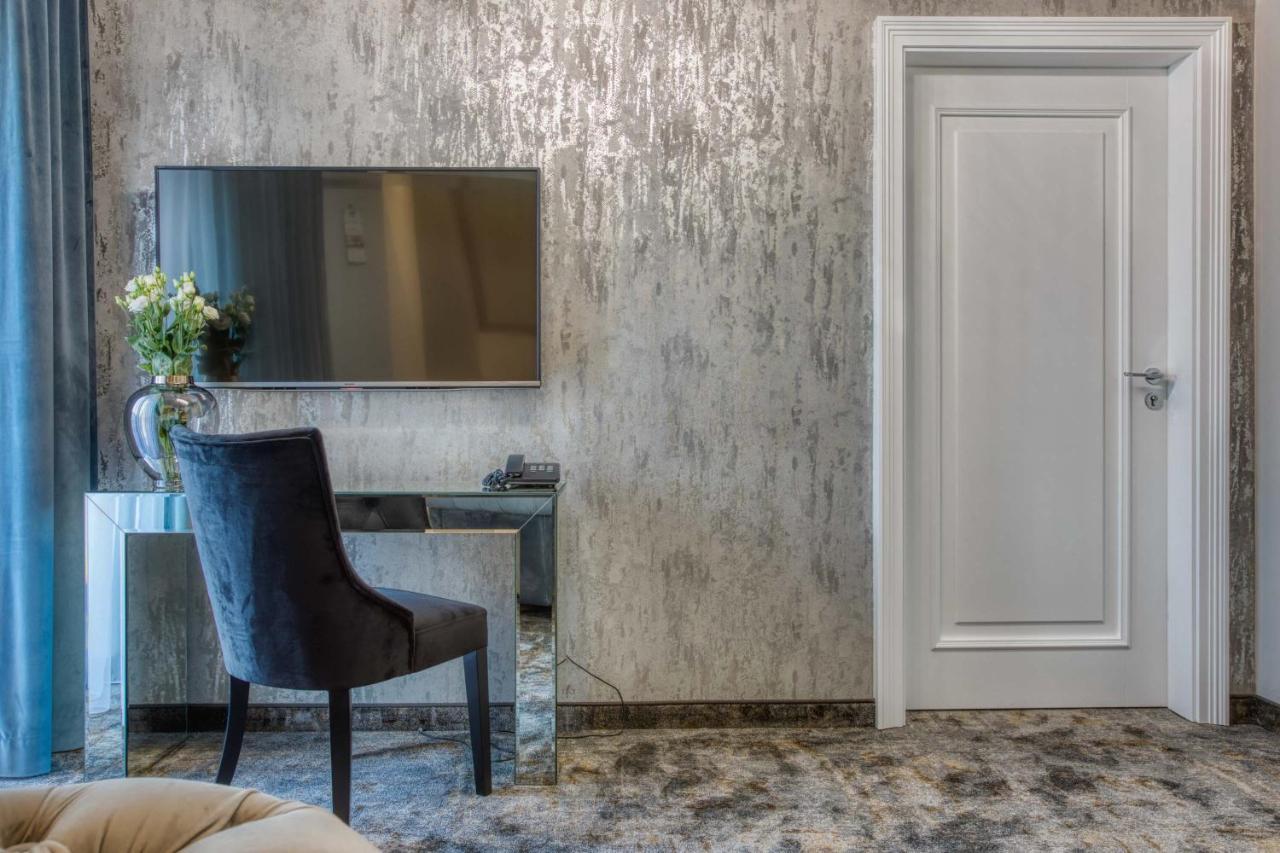 Hotel & Spa Bialy Dom Пшишовице Экстерьер фото