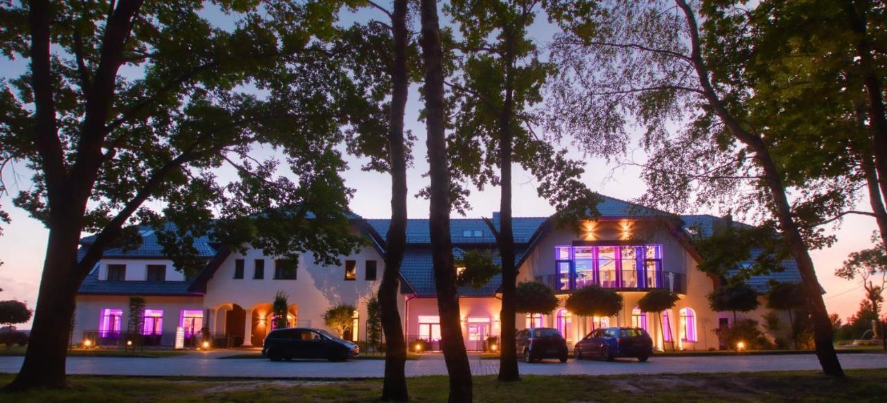 Hotel & Spa Bialy Dom Пшишовице Экстерьер фото
